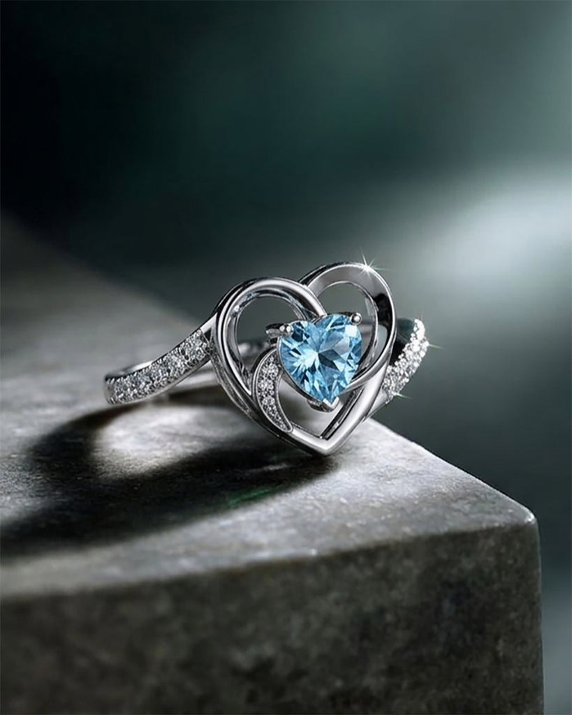 Silver Olesya Heart Finger Ring