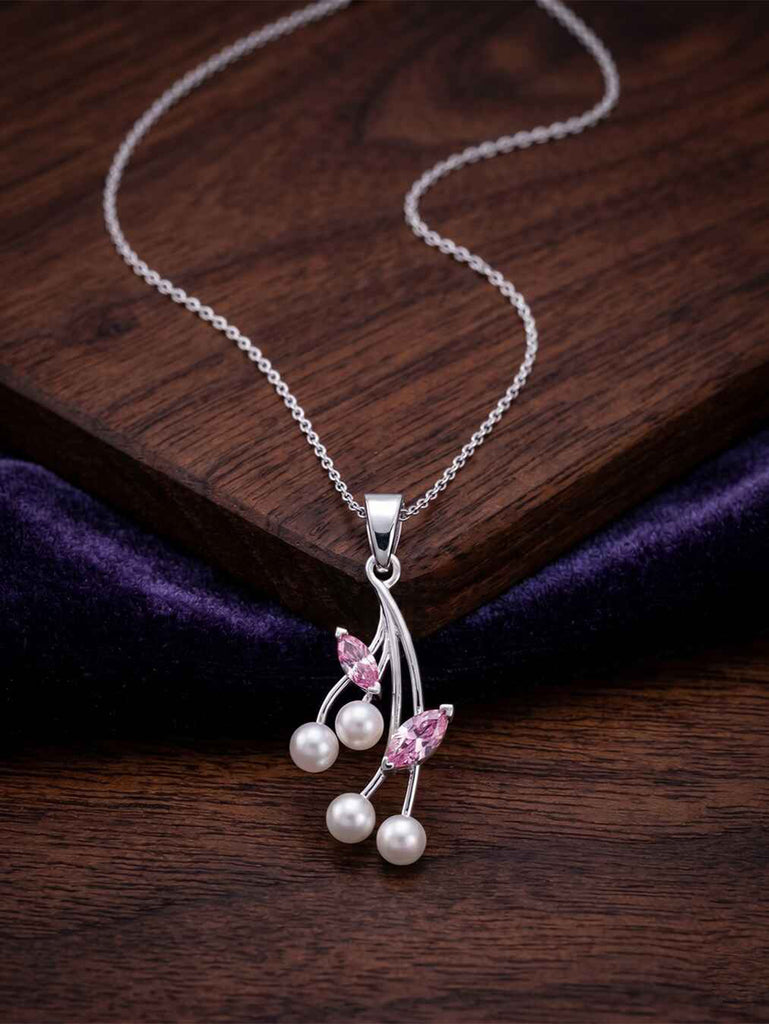 Silver Pearl Pendant with Chain