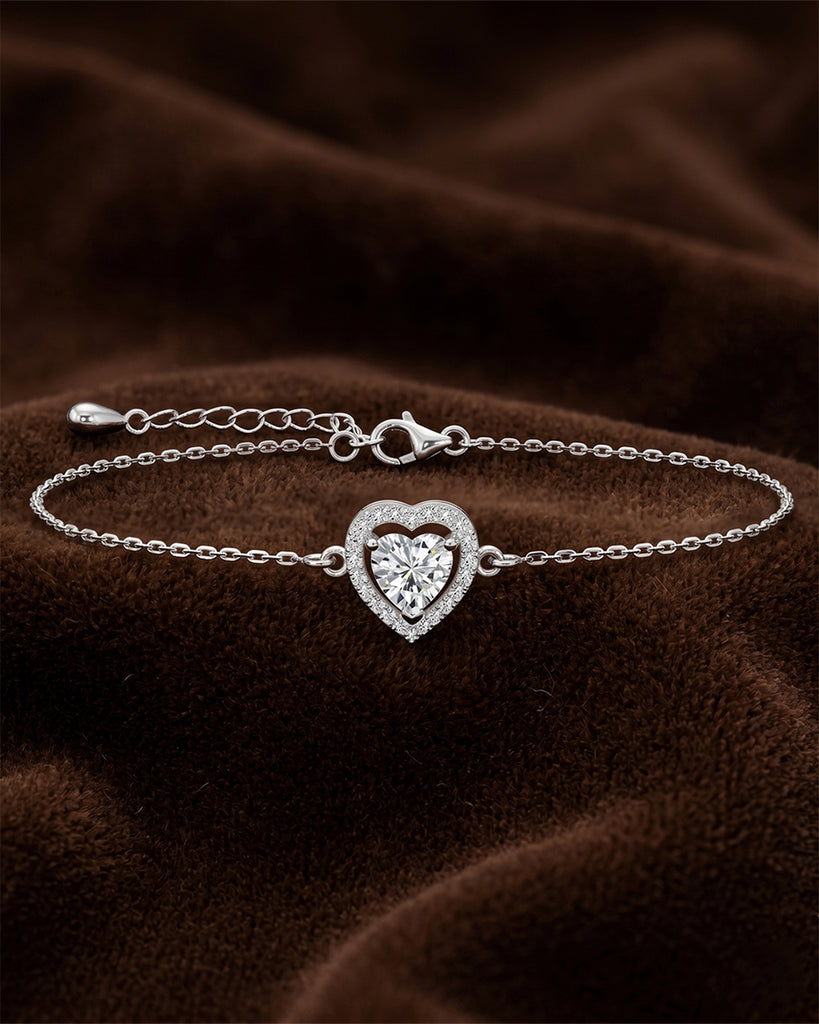 Silver Zilvia Heart Solitaire Adjustable Chain Bracelet