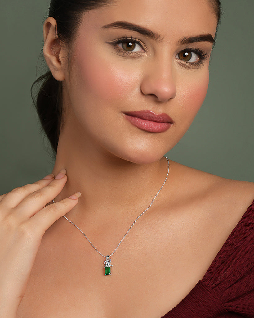 Silver Ginevra Green Pendant with Chain