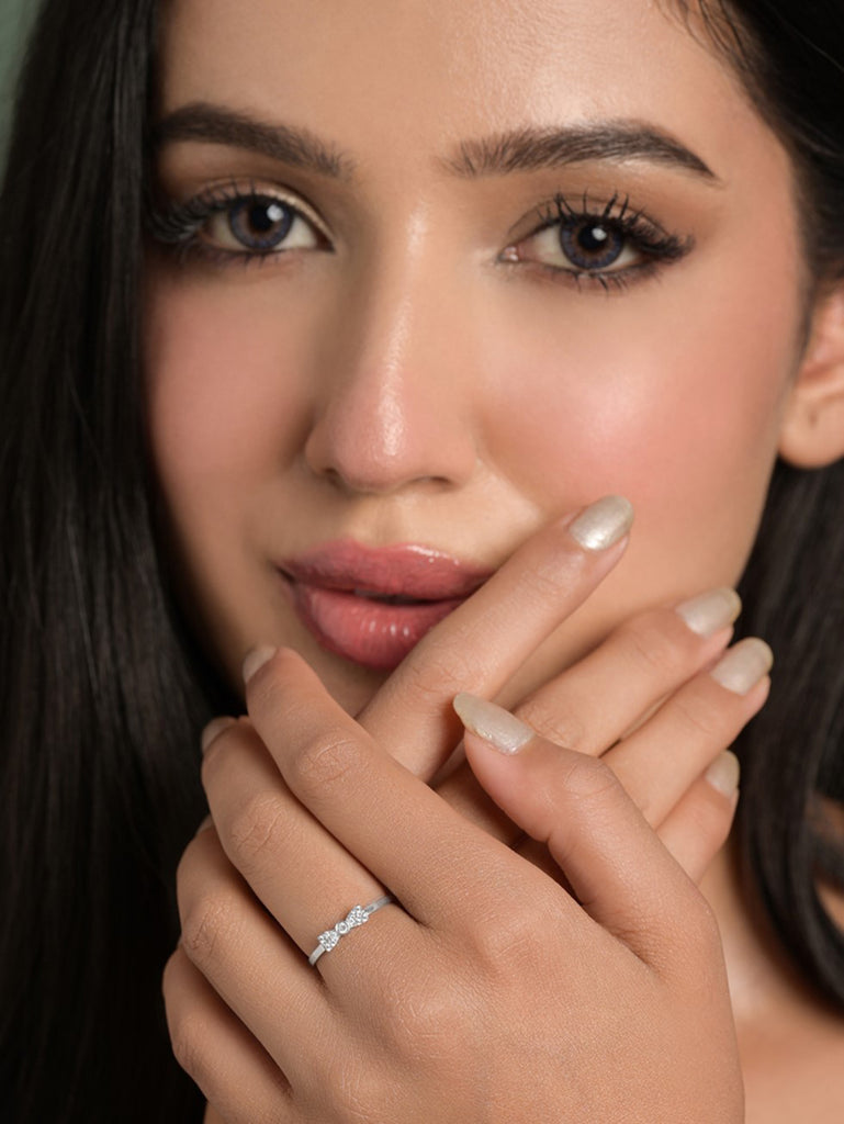 Silver Parma Bow Tie Ring