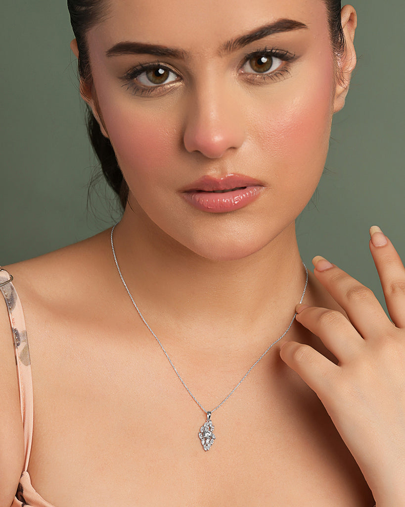 Silver Liona Pendant with Chain