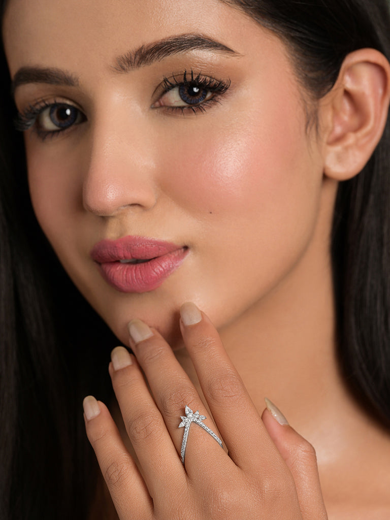 Silver Vanki Tiara Ring