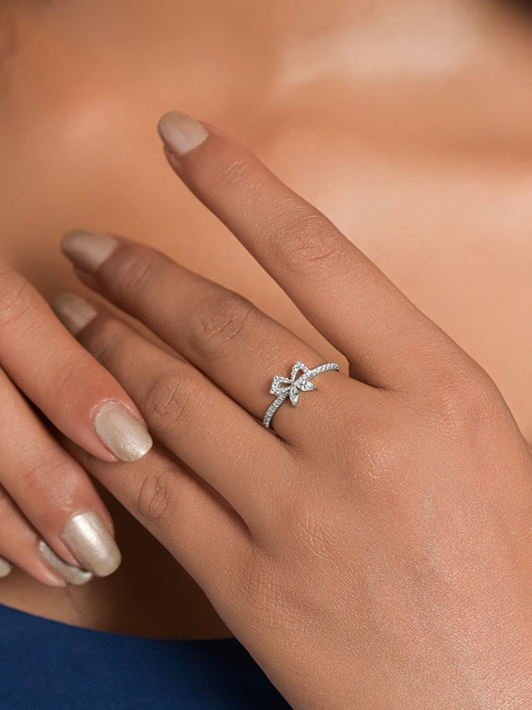Silver Lucca Bow Ring