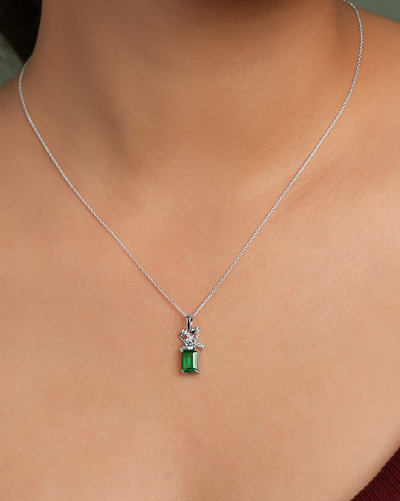 Silver Ginevra Green Pendant with Chain