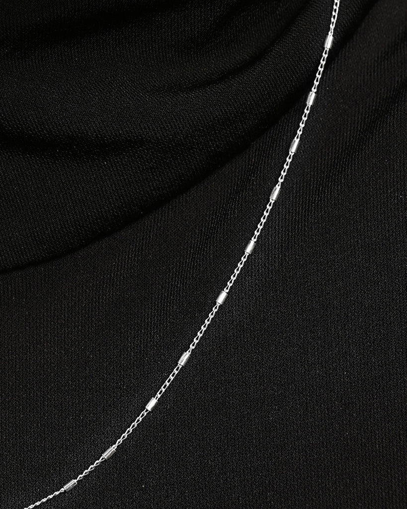 Silver Vienna Bar Chain Necklace in 18 inches