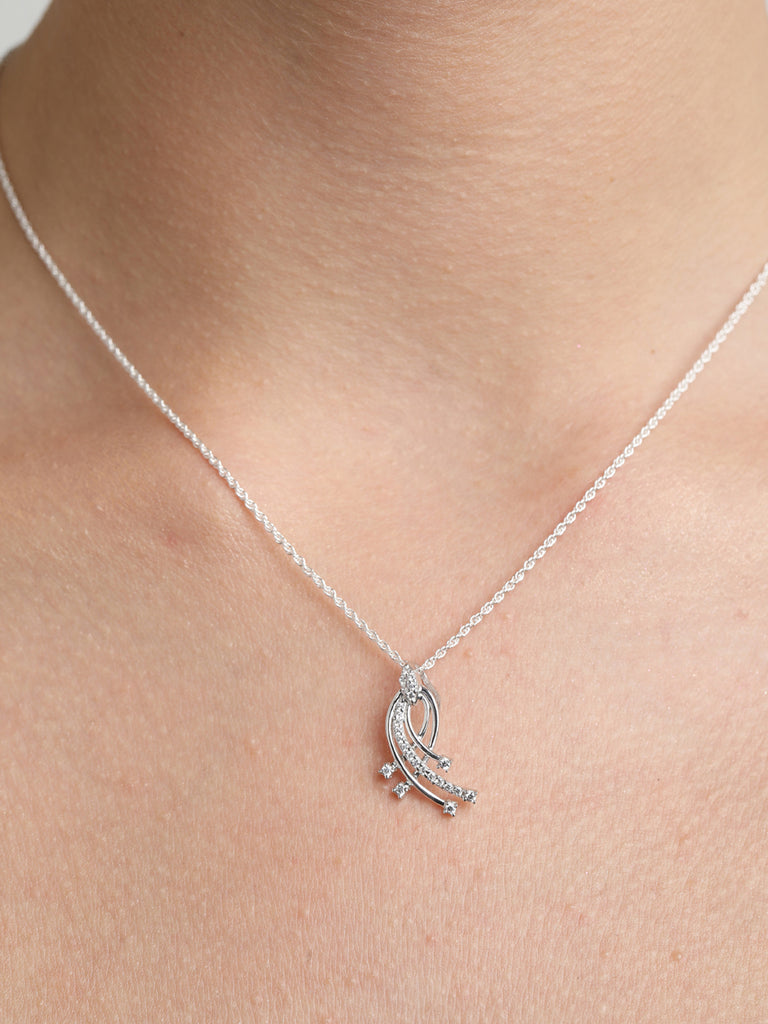 CLARA 925 Sterling Silver Iris Pendant Chain Necklace 