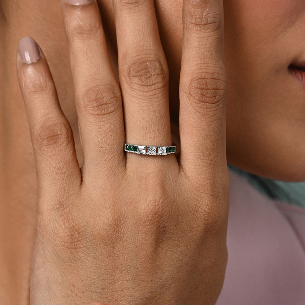 Silver Vera Minimal Green Ring
