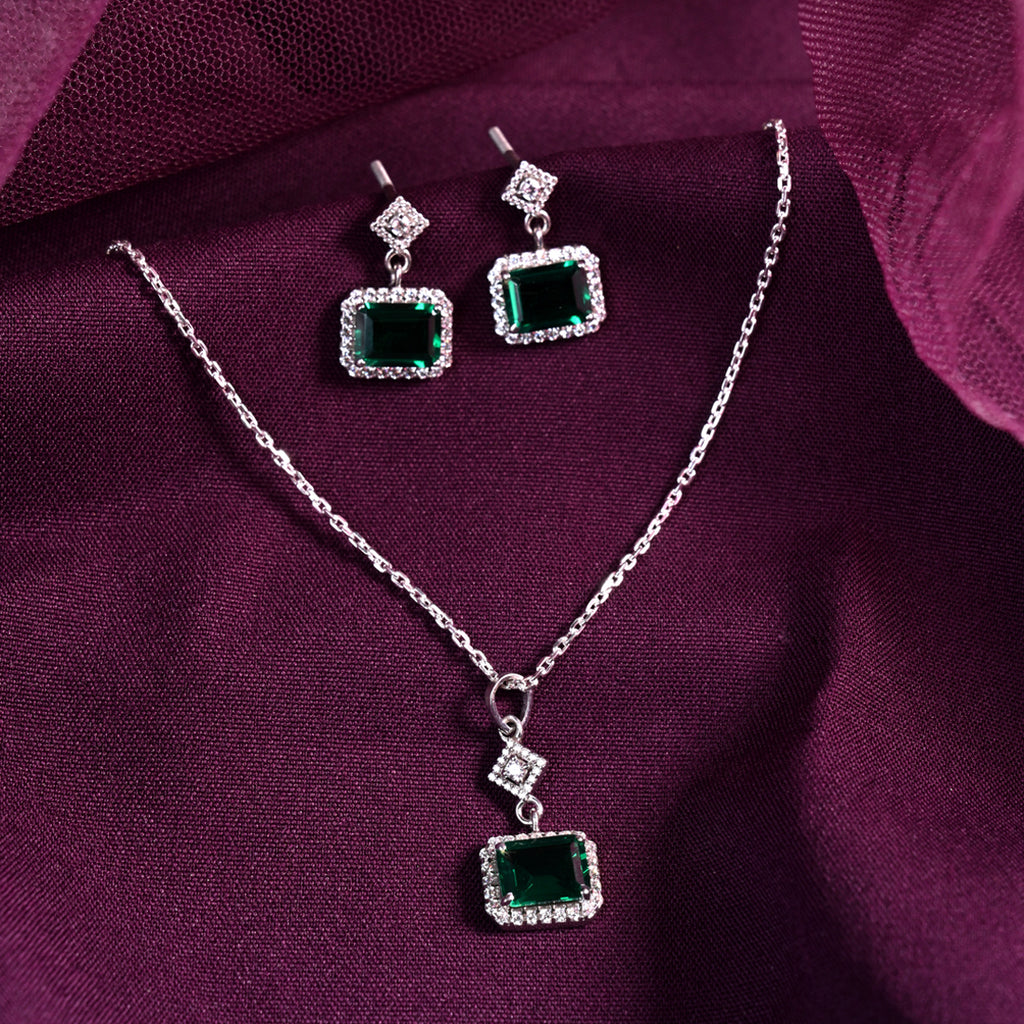 CLARA 925 Sterling Silver Bianca Pendant Earring Chain Jewellery Set 