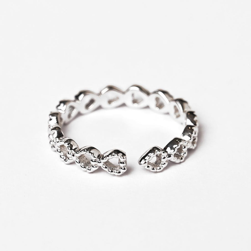 CLARA Pure 925 Sterling Silver Line of Heart Finger Ring 