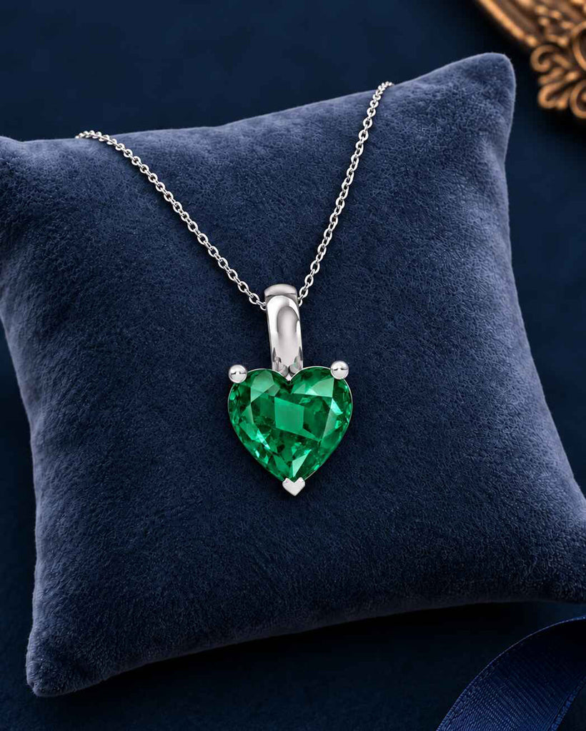 Silver Green Solitaire Heart Pendant Chain Necklace
