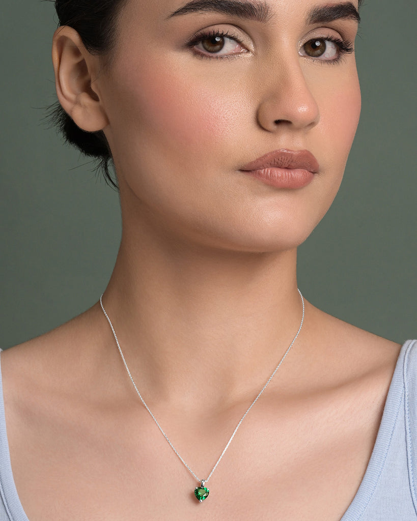 Silver Green Solitaire Heart Pendant Chain Necklace