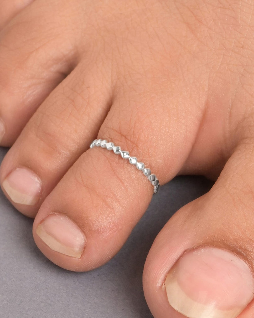 Silver Amora Toe Rings Pair