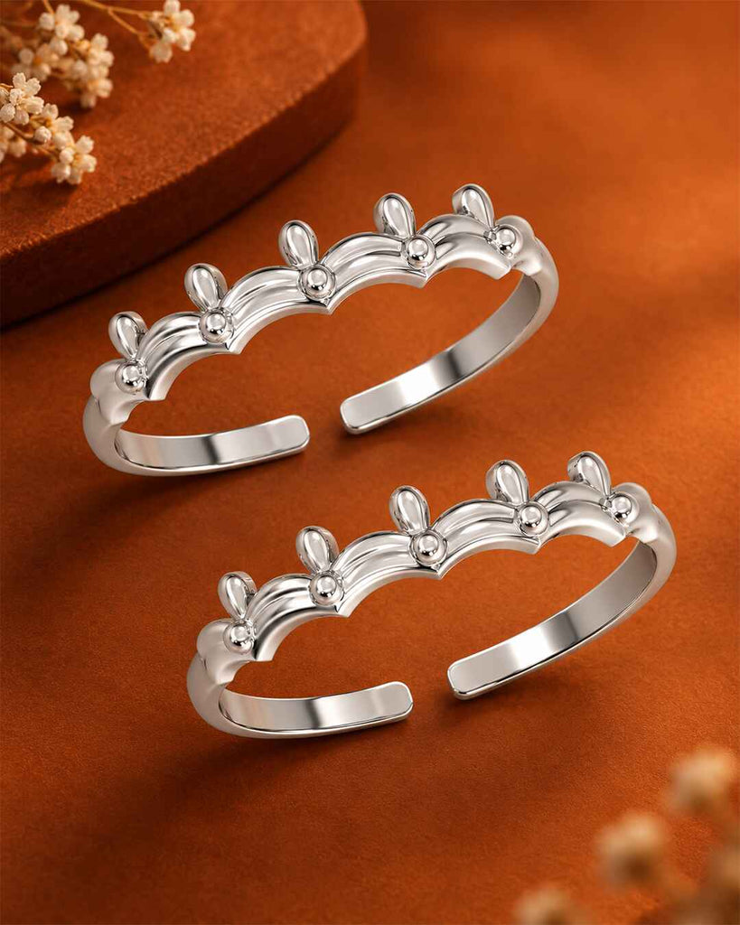 Silver Curtain Toe Rings Pair