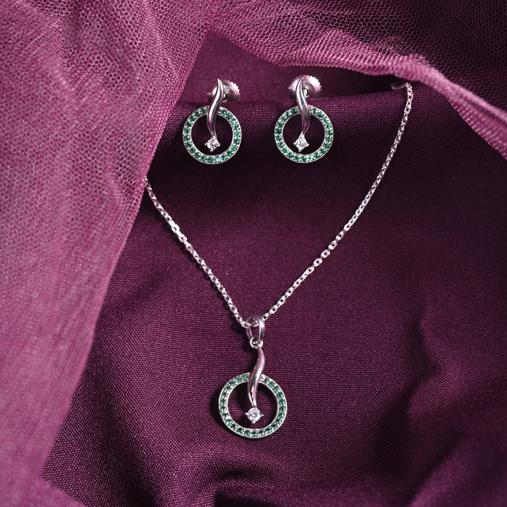 CLARA 925 Sterling Silver Verde Pendant Earring Chain Jewellery Set 