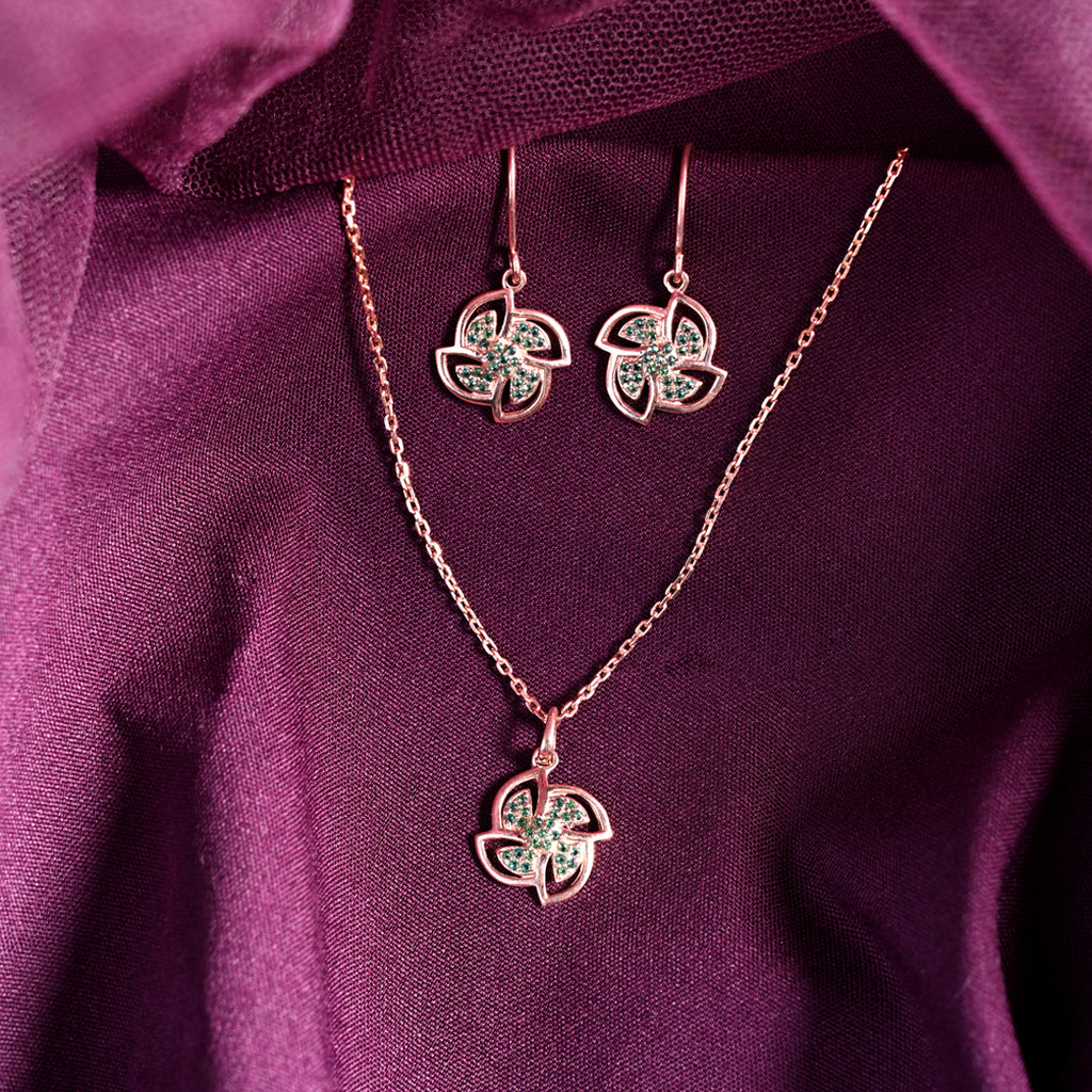 CLARA 925 Sterling Silver Hermosa Pendant Earring Chain Jewellery Set 