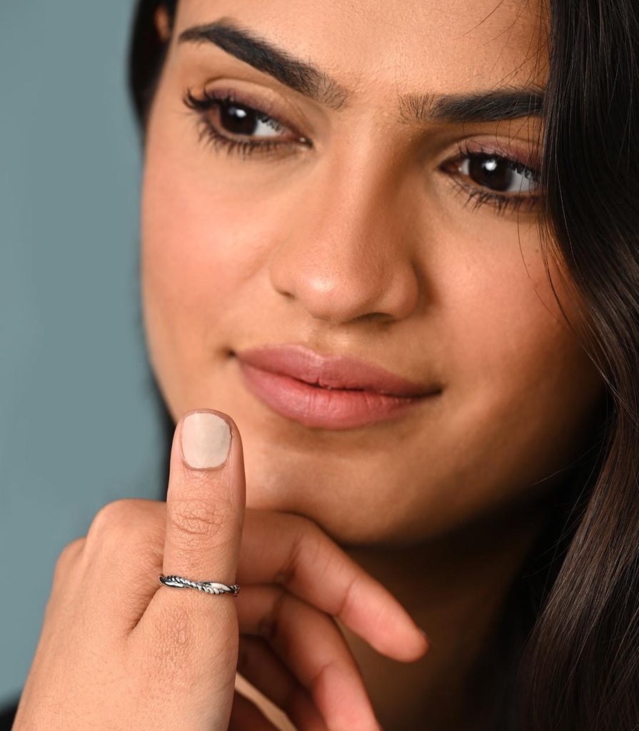CLARA Pure 925 Sterling Silver Minimal Office Wear Finger Ring 