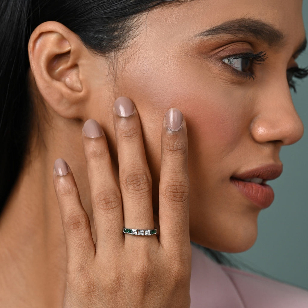 Silver Vera Minimal Green Ring