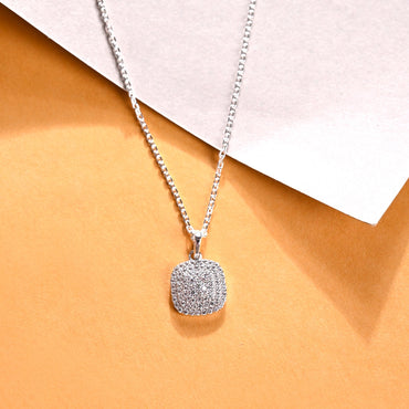 Silver Queen of Diamonds Pendant Chain  