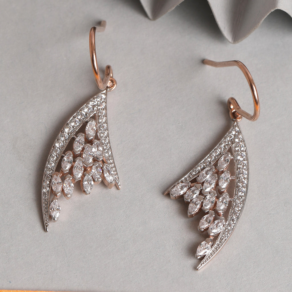 CLARA 925 Sterling Silver Lily Dangler Earrings 