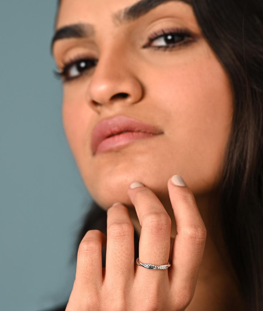 CLARA Pure 925 Sterling Silver Minimal Office Wear Finger Ring 