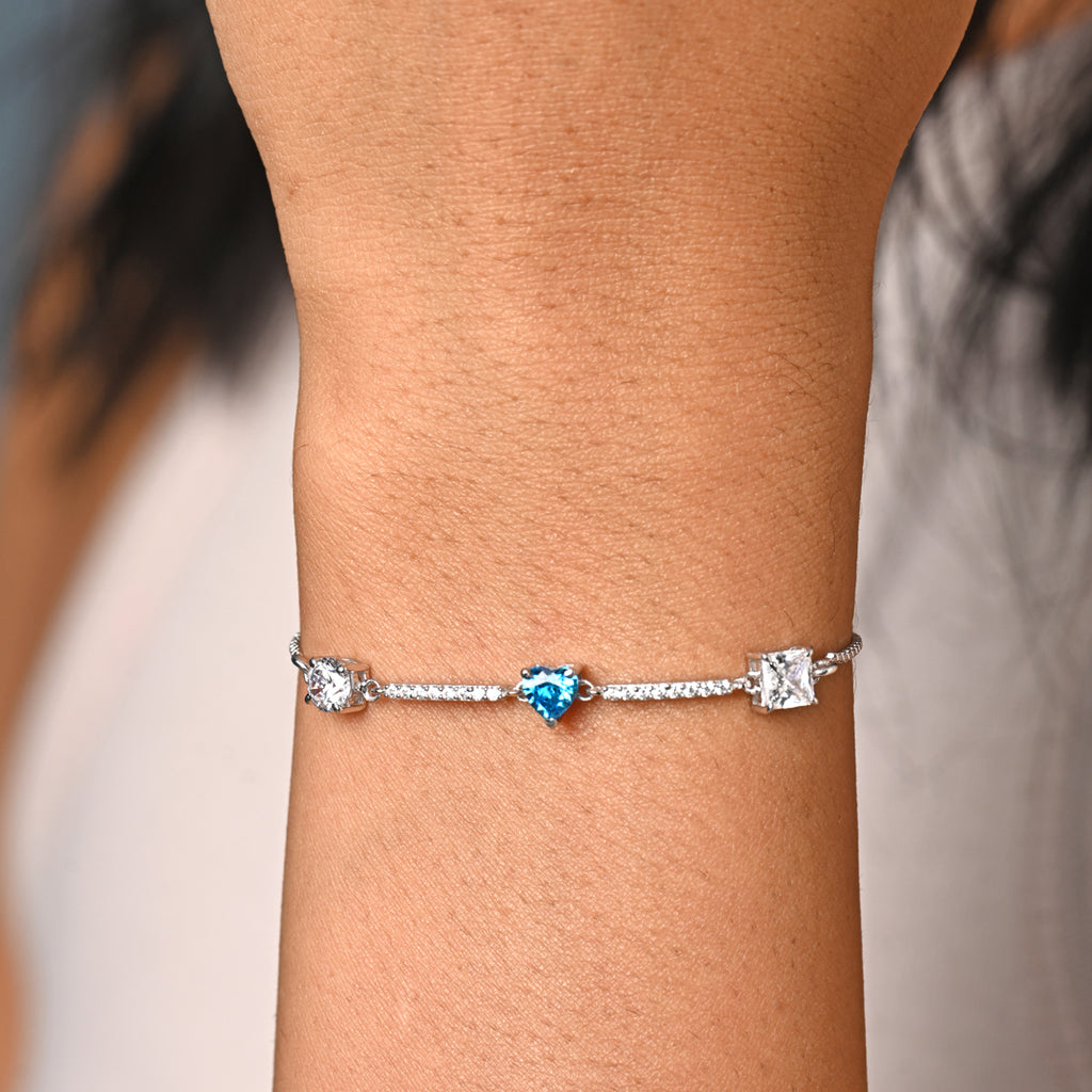 CLARA 925 Pure Silver Blue Heart Hand Bracelet
