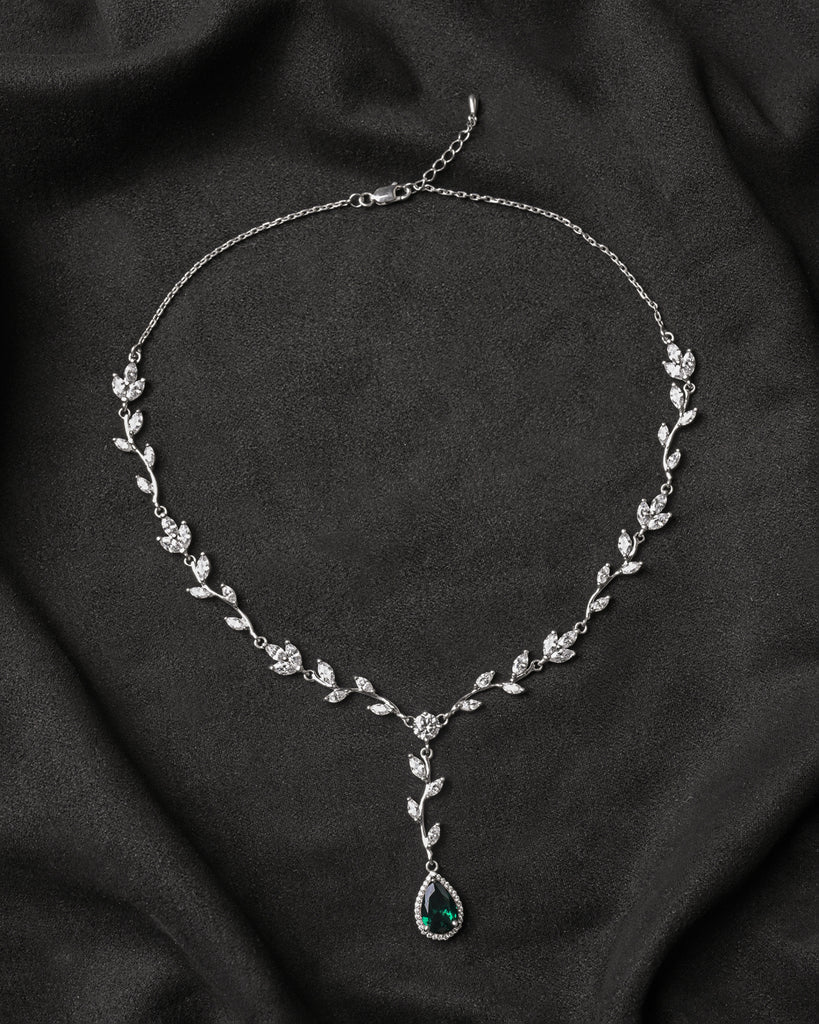 Clara 925 Sterling Silver Leafy Green Necklace