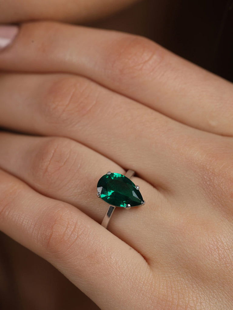 Silver Dark Green Tear Drop Ring