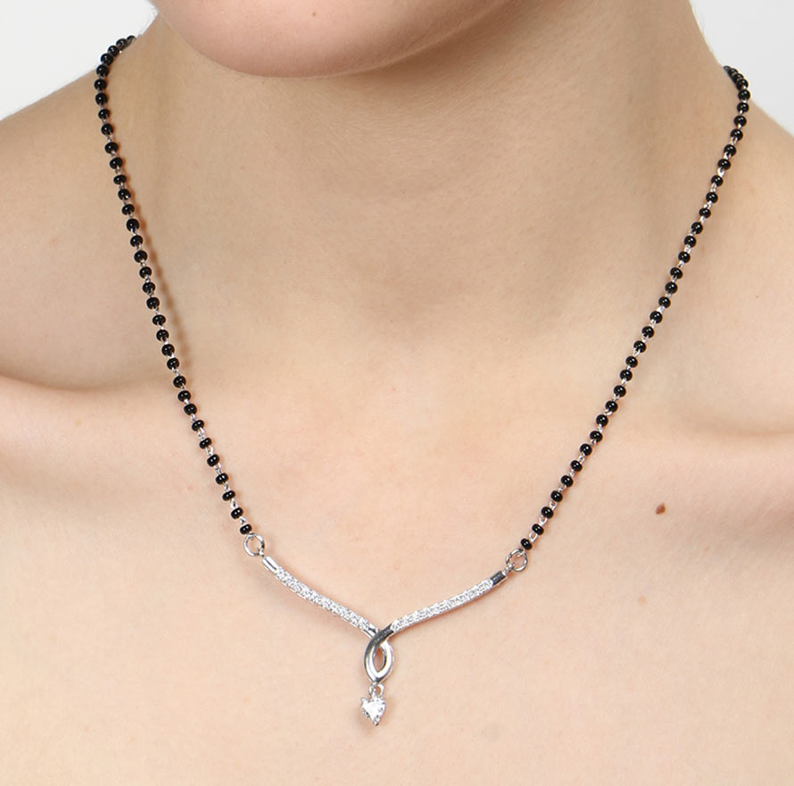 Mila Mangalsutra Chain Pendant