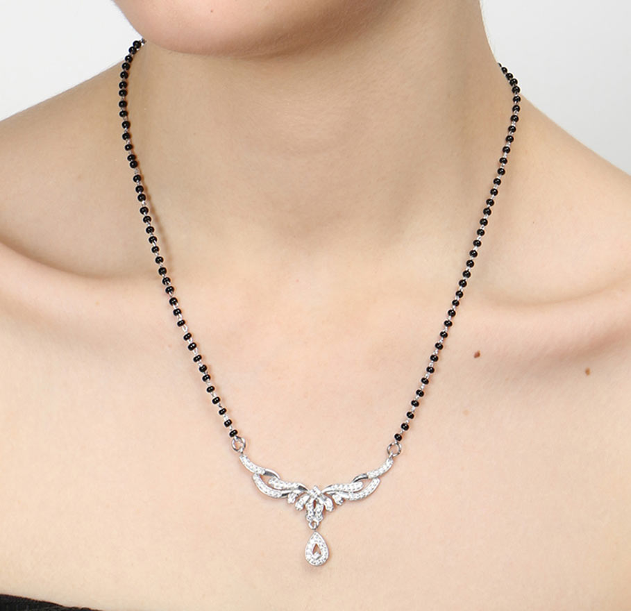Maya Mangalsutra Chain Pendant