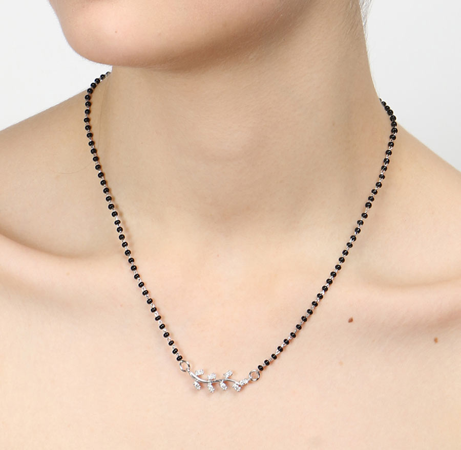 Leaf Mangalsutra Chain Pendant