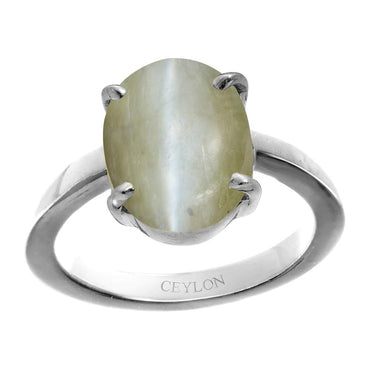 Ceylon Gems Chrysoberyl cat's eye Lehsunia 7.5cts or 8.25ratti stone Prongs Silver Ring