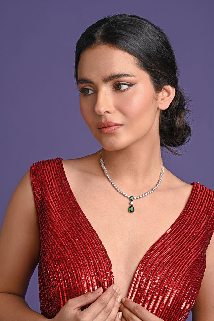 Clara 925 Sterling Silver Solitaire Green Necklace